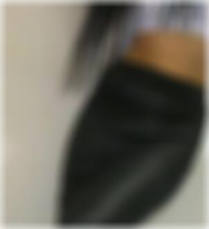 geile Frauen treffen Halle Kesha