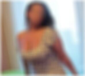 One Night Stand Löhne Elif3649