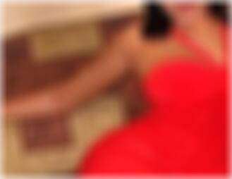 MILF Kontakte Altenburg Amina